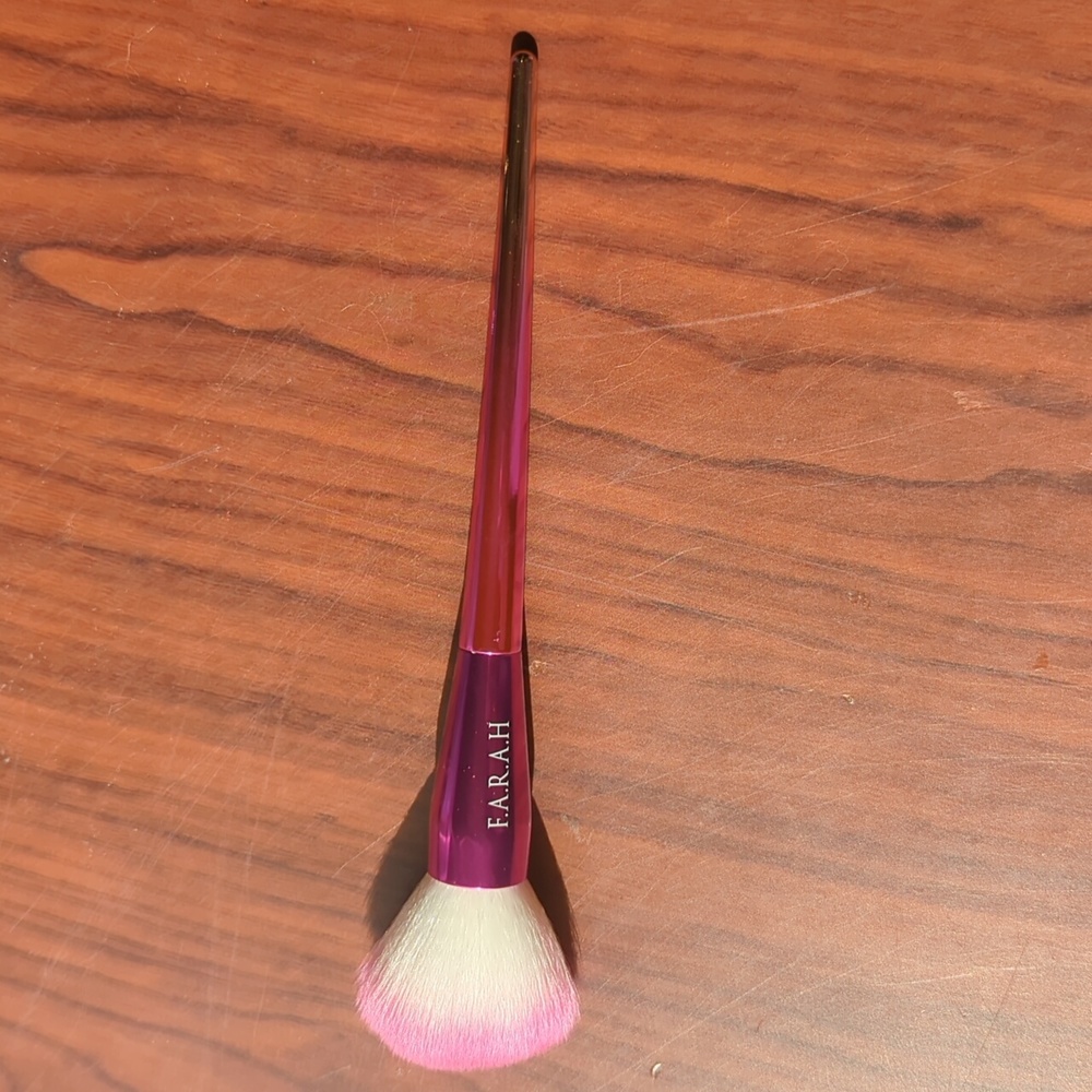 Powder Brush